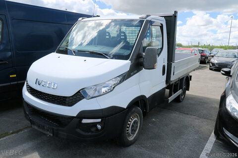 Iveco Daily 33 S 130 — Bild 1