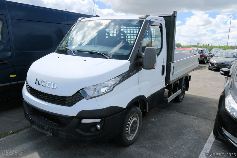 Iveco Daily 33 S 130