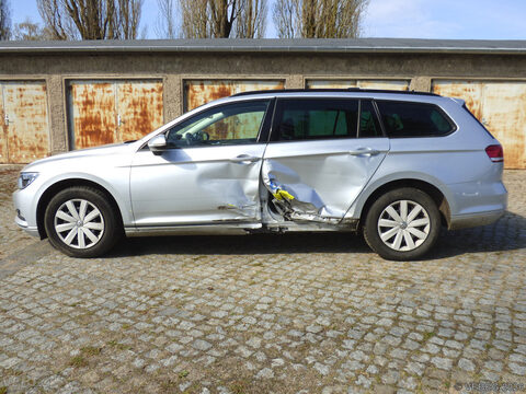 VW Passat Variant — Bild 2