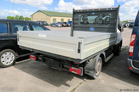 Iveco Daily 33 S 130 — Bild 2