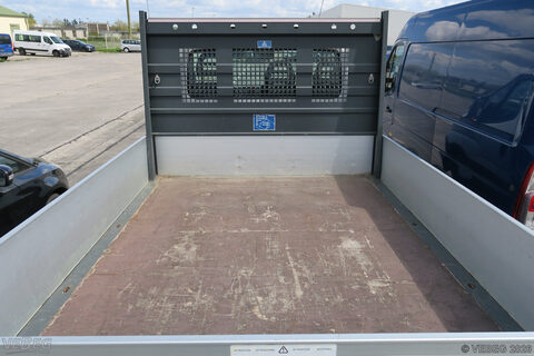 Iveco Daily 33 S 130 — Bild 4
